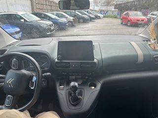 Citroen Berlingo Talla XL BlueHDi 130 S&S 6v SHINE