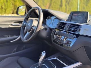 BMW Serie 1 120iA