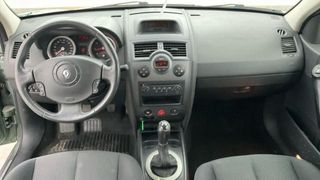 RENAULT Mégane 1.6 16V 4p. Luxe Dynamique