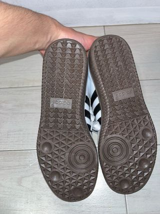 Zapatillas Adidas Samba Beige y Blanco