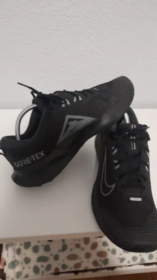 Nike Trail Gore-Tex Negro/Gris