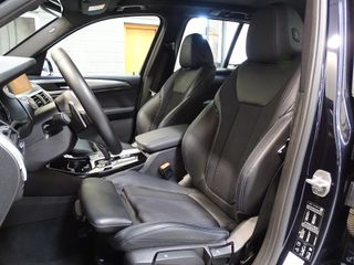 BMW X3 xDrive30i