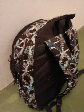 Mochila escolar SHARK