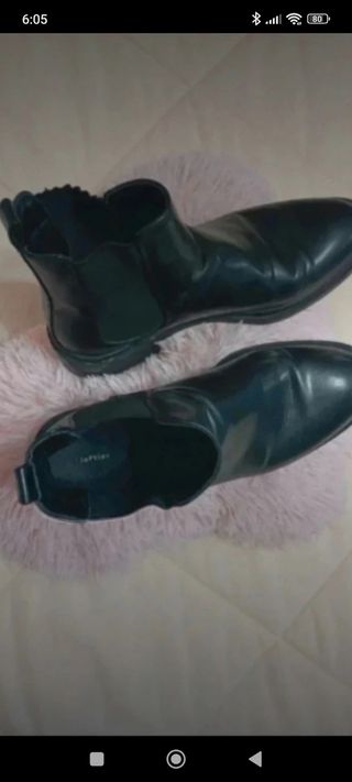 Botines negros mujer