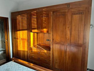 Armadio camera da letto in legno