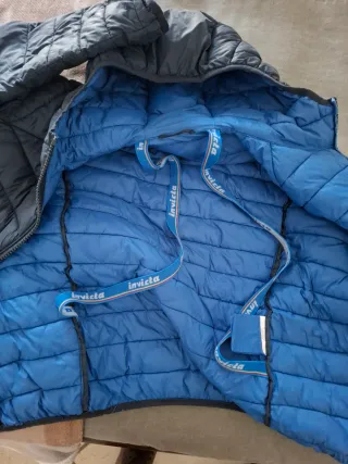 Piumino Invicta Icon Blu con cappuccio