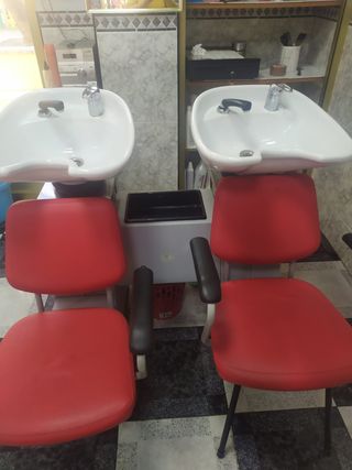 Mobiliario peluquería.