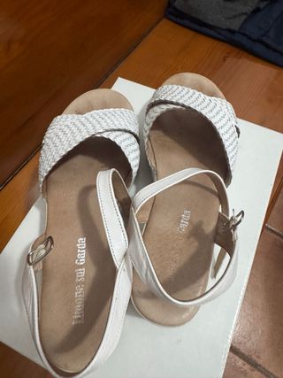 Sandalias de plataforma blancas mujer