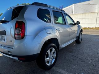 Dacia Duster 2011