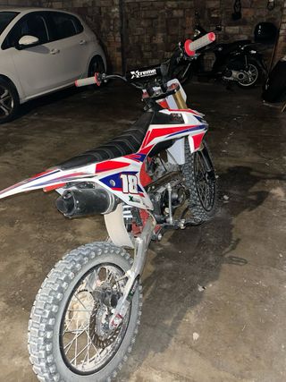 Pitbike 125cc Motocross Roja y Blanca