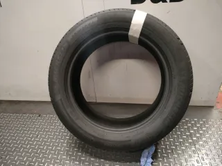 Neumático de ocasión 215/55 R17 94V