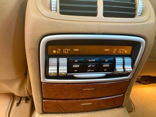 Porsche Cayenne turbo