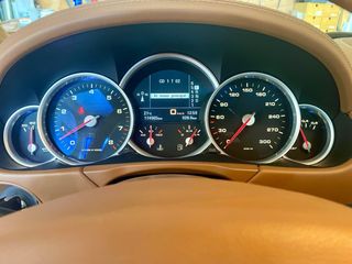 Porsche Cayenne turbo