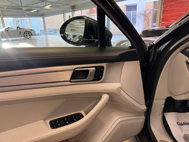 Porsche Panamera 2017