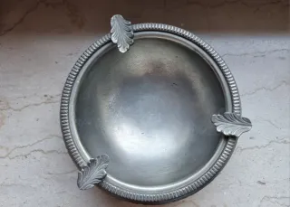 Posacenere Peltro Puro Cesellato Mano