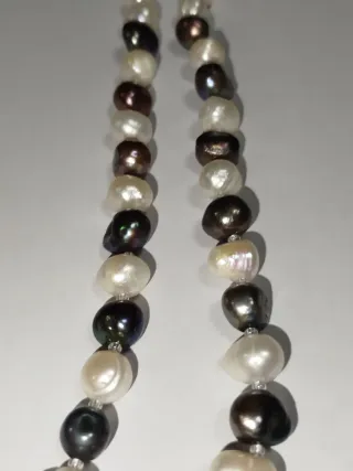 Collar de Perlas Naturales de Río