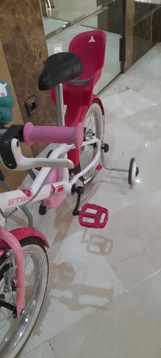 Bicicleta niña B'Twin modelo doctor girl 500