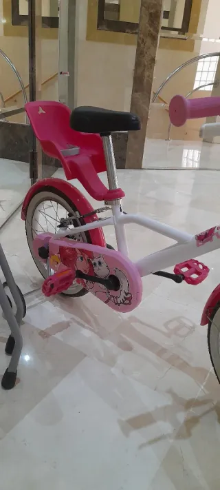 Bicicleta niña B'Twin modelo doctor girl 500