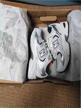 New Balance 530 Talla 41.5 Blanco Plata