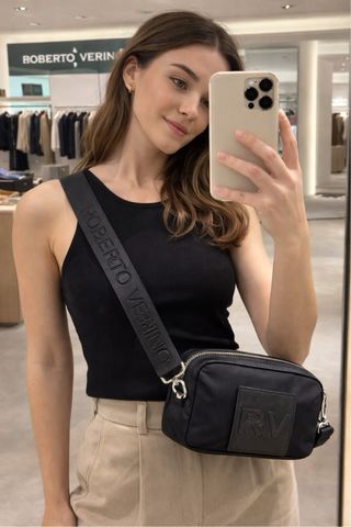 Bolso Negro Roberto Verino
