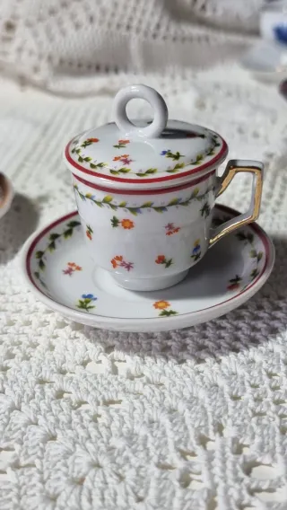 Set 10 mini tazzine da collezione