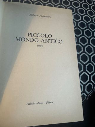 Piccolo mondo antico