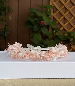 Corona de flores preservadas