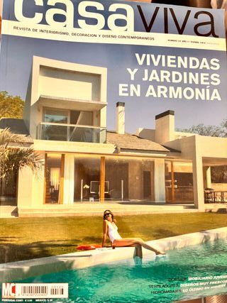 Revistas de arquitectura y diseño, y casa viva.