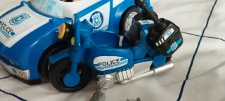 Coche y Moto Policía PinyPon Action