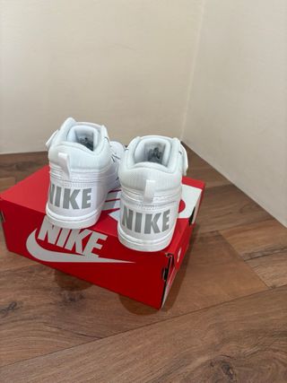 Nike Court Borough Mid Scarpe Bambino
