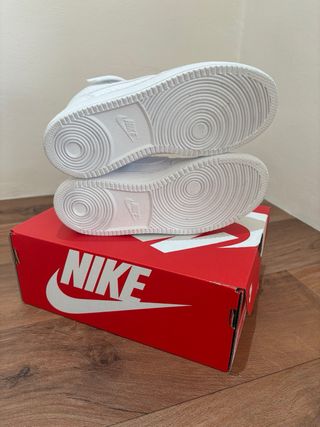 Nike Court Borough Mid Scarpe Bambino