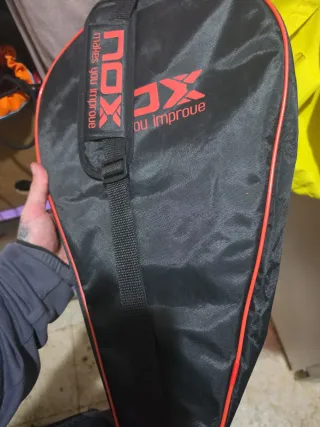 Raqueta Padel Wilson Defy Casi Nueva