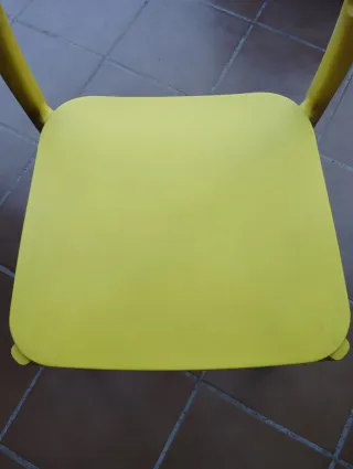 Silla Janinge Amarillas (Plástico)