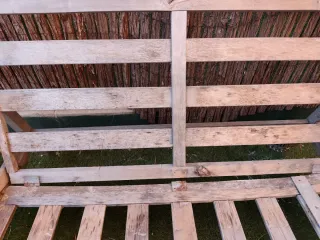 Sofá y 2 sillones de jardín madera