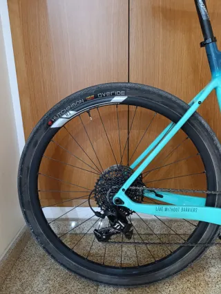 Megamo West 10 Gravel Bike