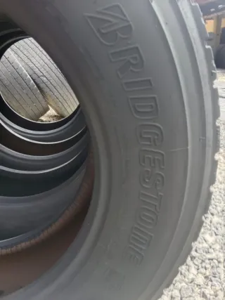 Neumáticos 315/60 R22.5