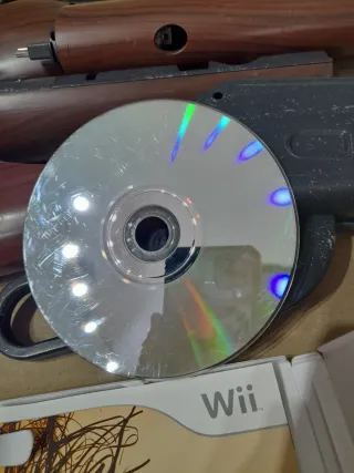 LOTE WII. Juego Wii Hunting Challenge y Accesorios