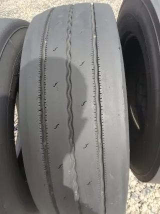 Neumáticos 245/70R17.5 para remolque