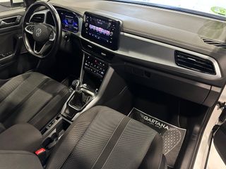 Volkswagen T-Roc Life 2.0TDi 115cv 2023