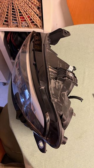 Faro Fiat Tipo 2017-2019 (izquierdo)