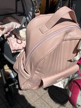 Mochila Mayoral rosa bebé con cambiador