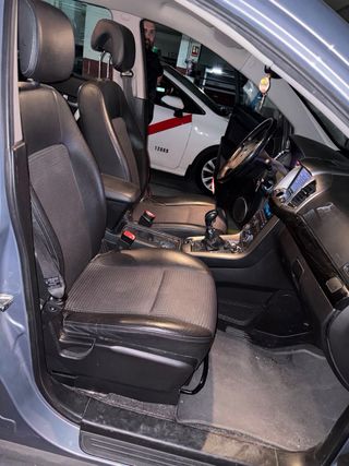 Chevrolet Captiva 2011 2.2 LT FWD