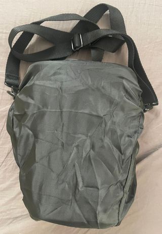 MOCHILA DE CÁMARA COMPACTA GEAR