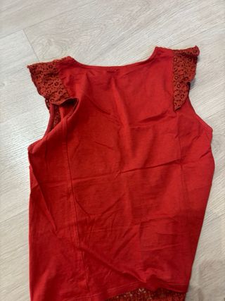 Camiseta Stradivarius Roja Talla M