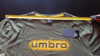 T-shirt+ pantaloncinl Umbro estivo taglia L