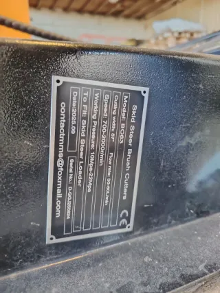 Desbrozadora Hidráulica con Enganche Rápido