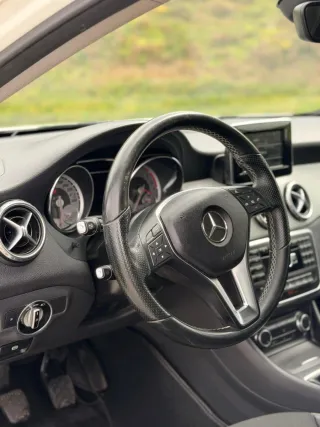 Mercedes-Benz GLA (H247) 2014