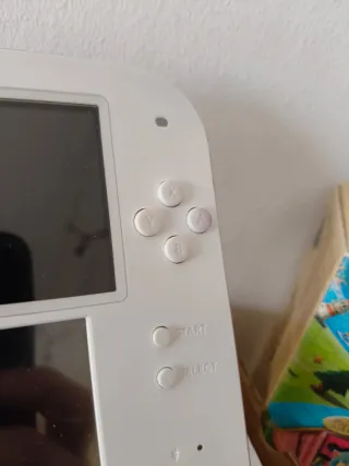 Nintendo 2DS Blanca + 4 Juegos