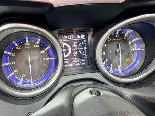 Yamaha T-Max 530 DX Maxi Scooter