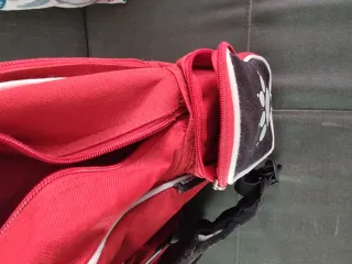 Mochila Vintage Kelme Roja y Negra